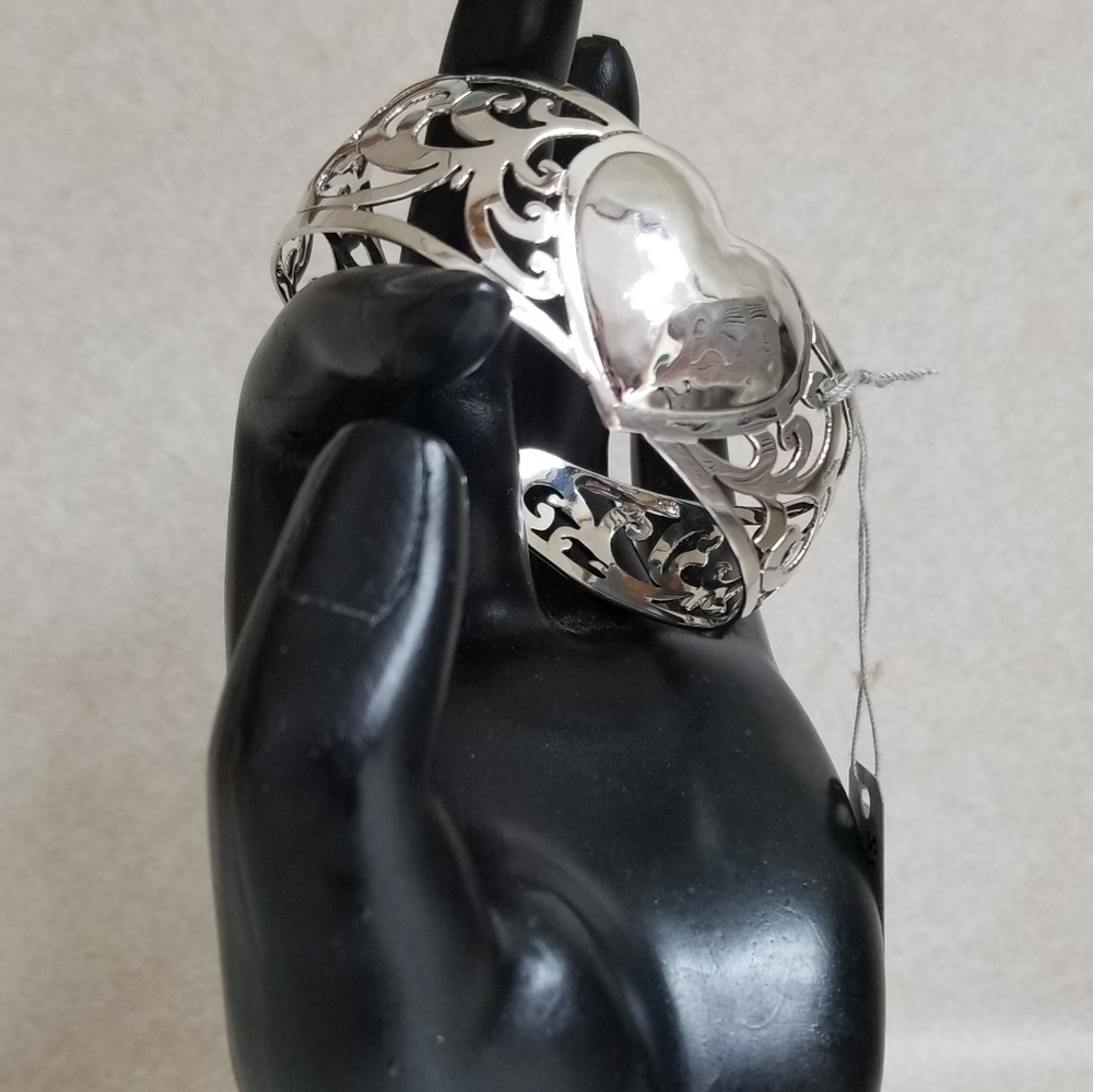 NWOT STERLING SILVER SCROLL HEART CUFF BRACELET - Picture 3 of 7